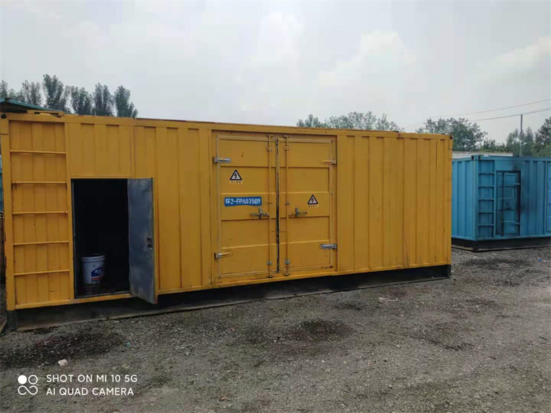 达坂城200KW柴油发电机组需要配备什么型号的电缆线？
